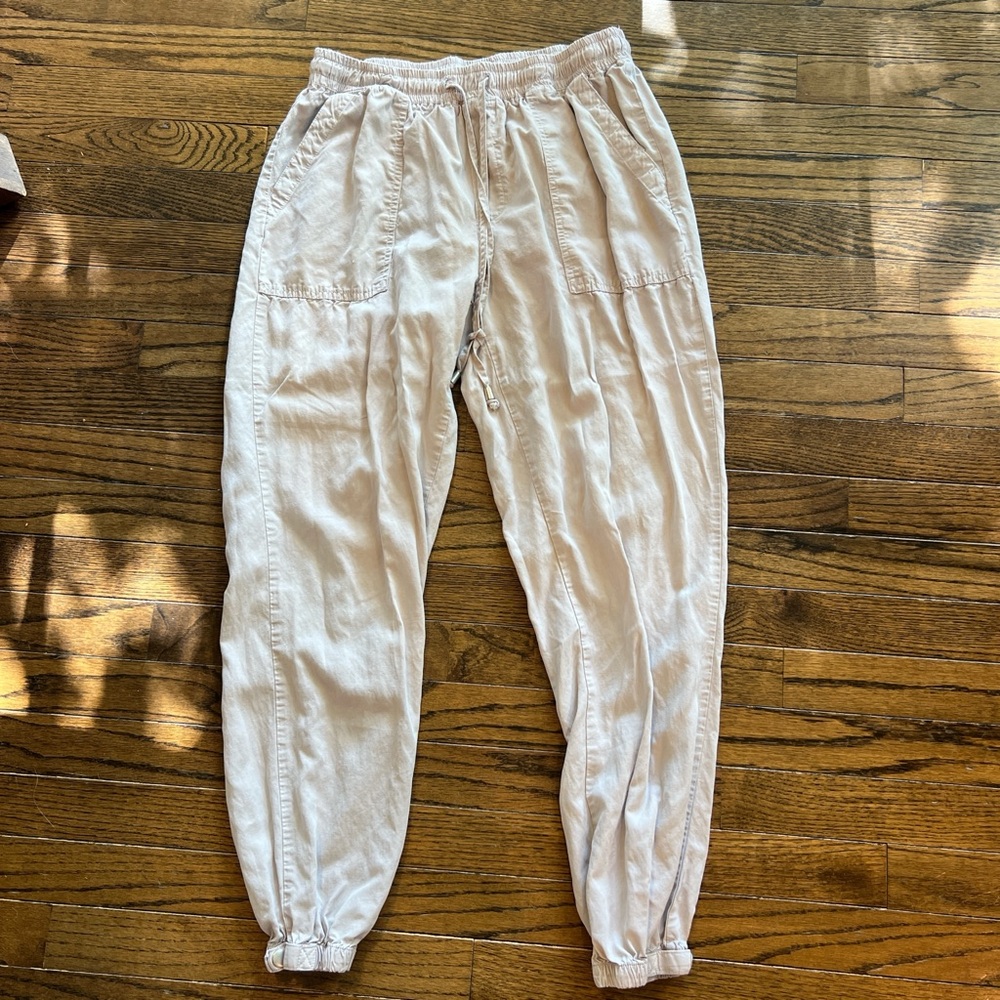 Thread & Supply Cream Jogger Sweatpants Elastic Waistband